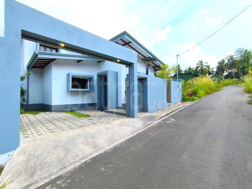 House for Sale in Mattegoda ads-image-1