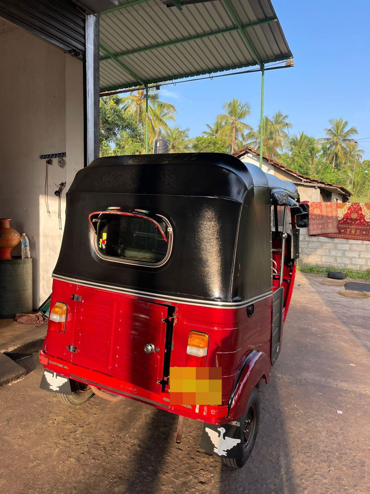 Bajaj Three Wheel 2005 - භාවිතා කරන ලද ත්‍රිරෝද රථය sale in Sri Lanka - patpat.lk