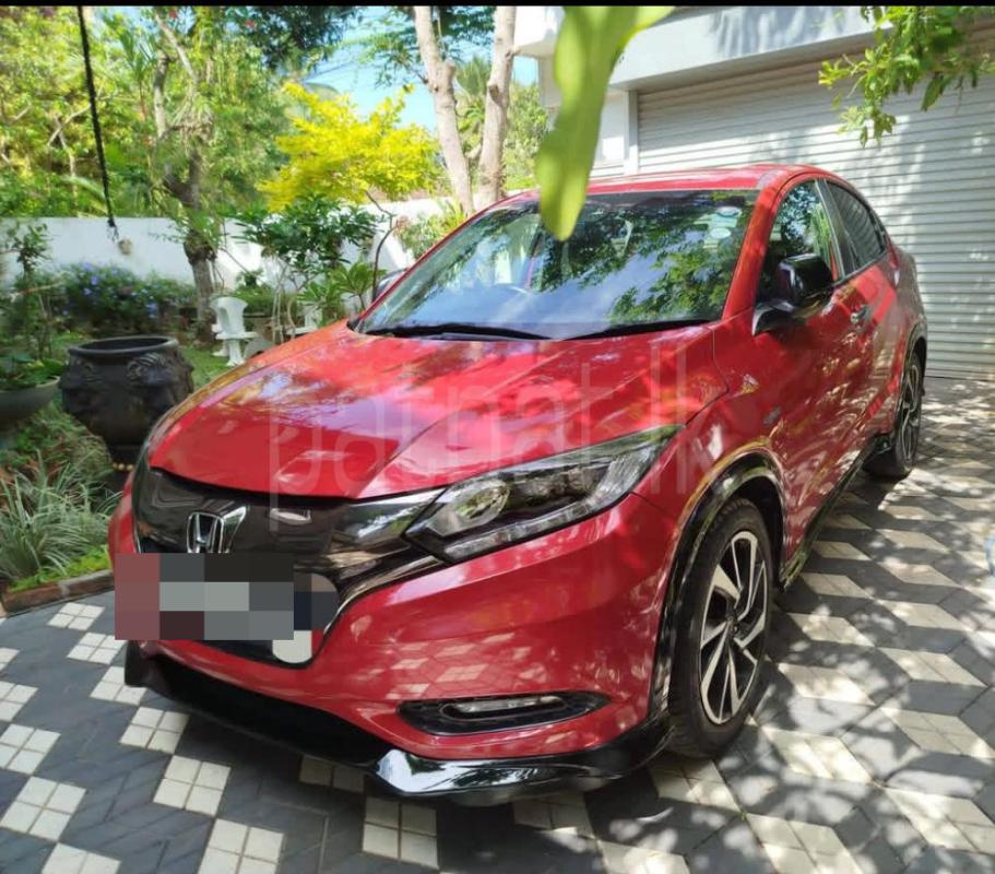Honda Vezel 2017 - பயன்படுத்தப்பட்டது SUV sale in Sri Lanka - patpat.lk