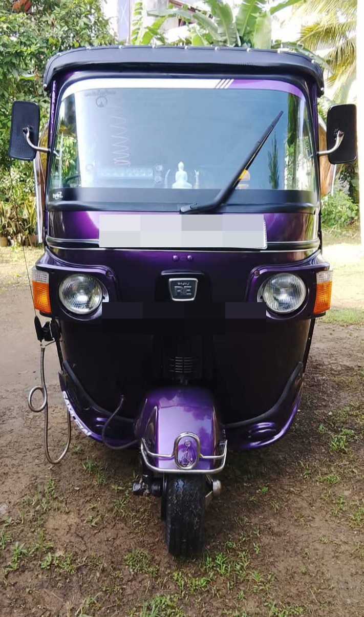 Bajaj 4 stroke 2011 - Used Three wheeler sale in Sri Lanka - patpat.lk