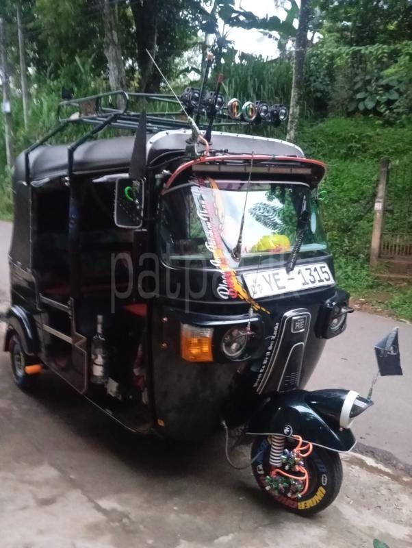 Bajaj Three Wheel 2010 - பயன்படுத்தப்பட்டது முச்சக்கர வண்டி sale in Sri Lanka - patpat.lk