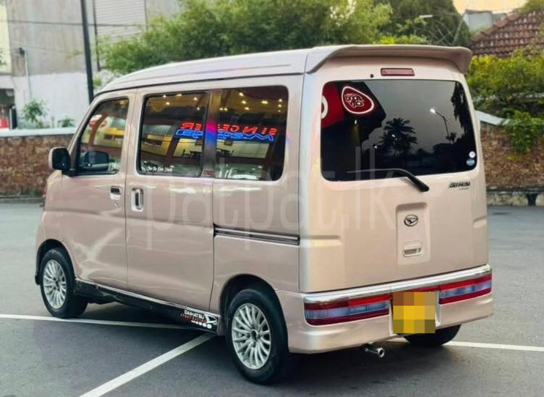 Advertisement image 4