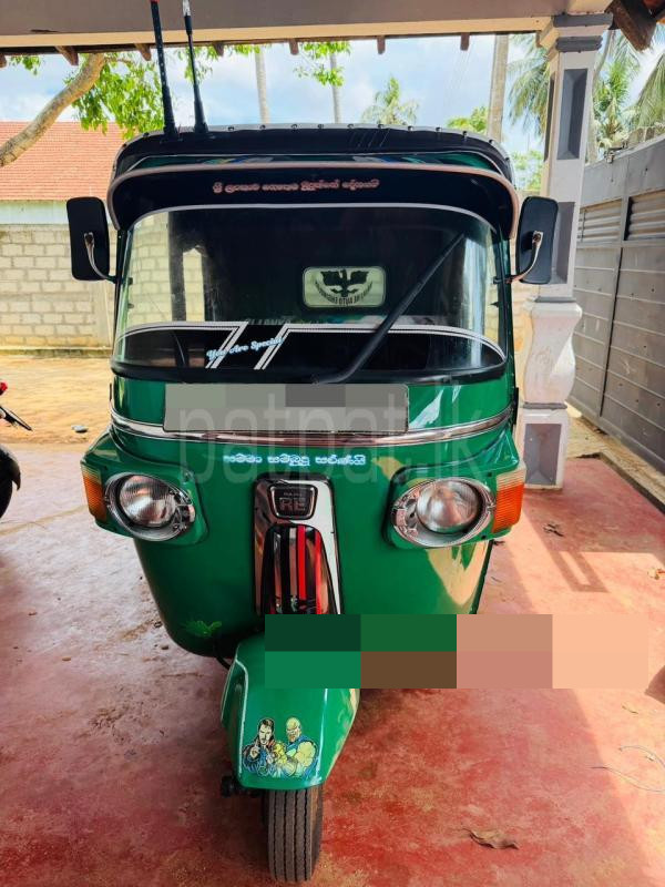 Bajaj Three Wheel 2014 - பயன்படுத்தப்பட்டது முச்சக்கர வண்டி sale in Sri Lanka - patpat.lk