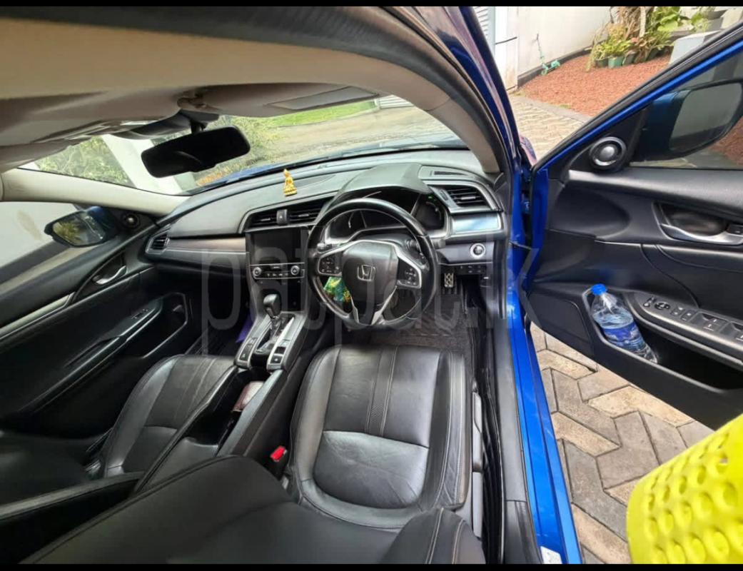 Honda Civic 2019 - பயன்படுத்தப்பட்டது கார் sale in Sri Lanka - patpat.lk