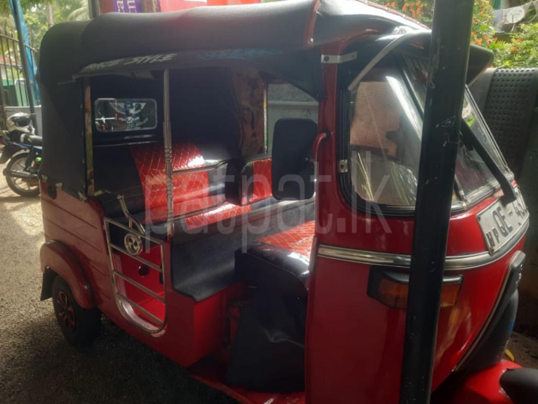 Bajaj Three Wheel 2006 - பயன்படுத்தப்பட்டது முச்சக்கர வண்டி sale in Sri Lanka - patpat.lk