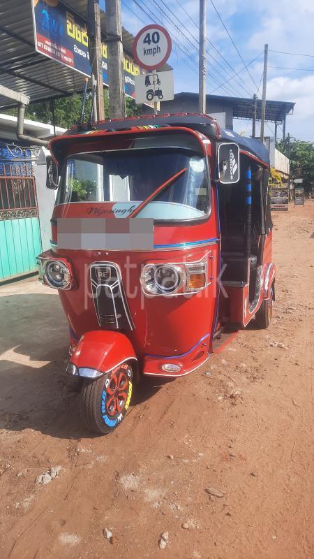 Bajaj 4 stroke 2010 - Used Three wheeler sale in Sri Lanka - patpat.lk