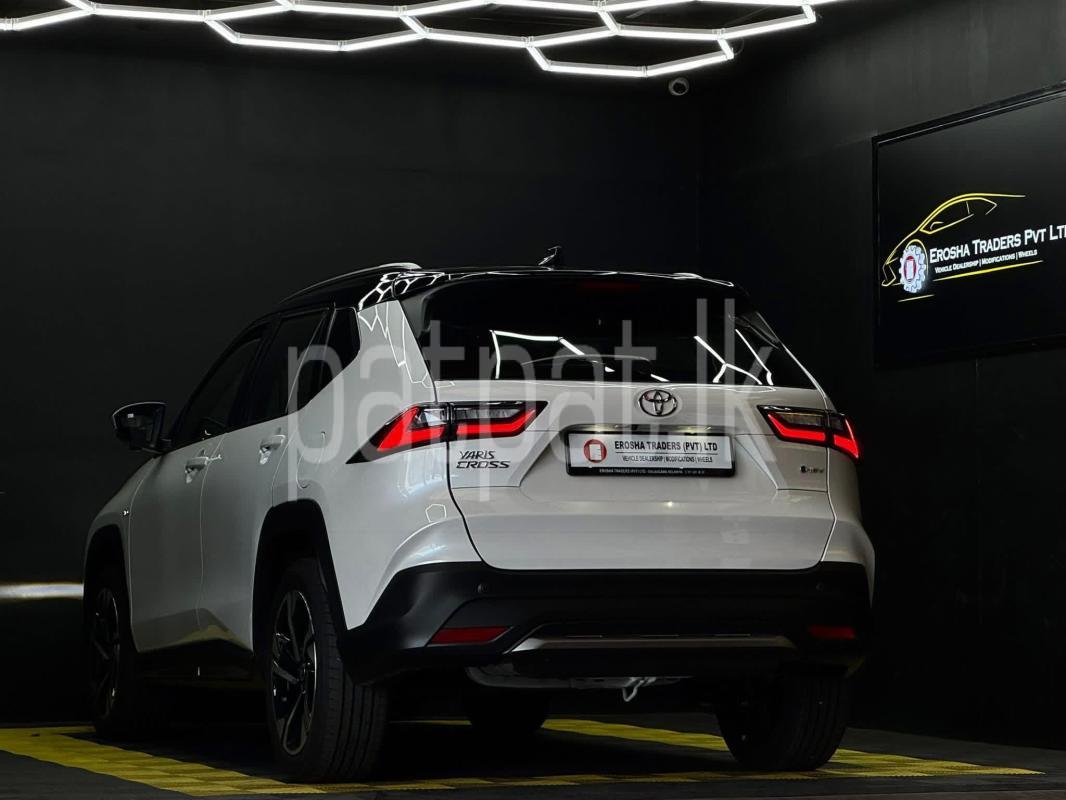 Advertisement image 6