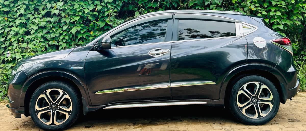 Honda Vezel 2014 - பயன்படுத்தப்பட்டது SUV sale in Sri Lanka - patpat.lk