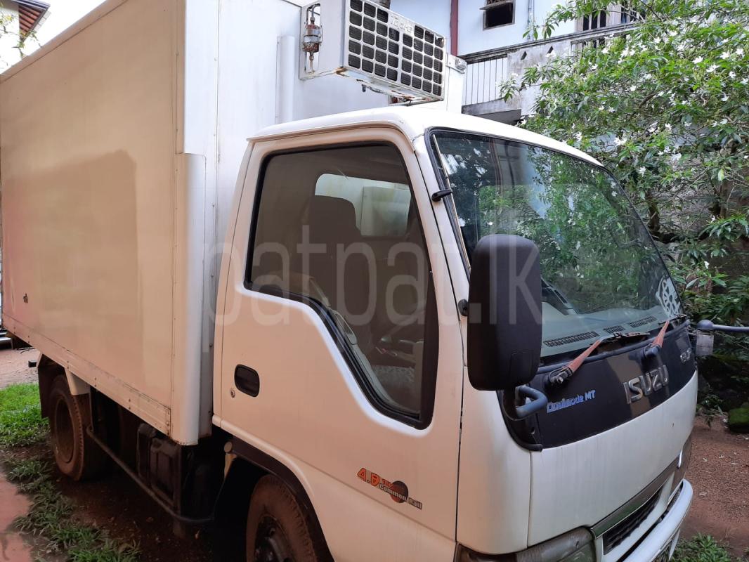 Isuzu ELF 2004 - பயன்படுத்தப்பட்டது டிரக் sale in Sri Lanka - patpat.lk