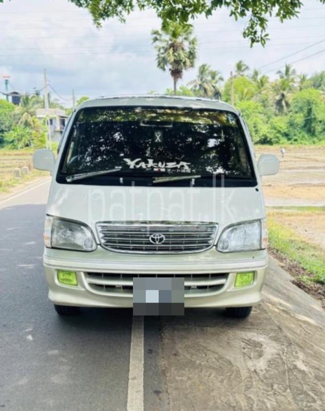 Toyota Hiace 2003 - பயன்படுத்தப்பட்டது வேன் sale in Sri Lanka - patpat.lk