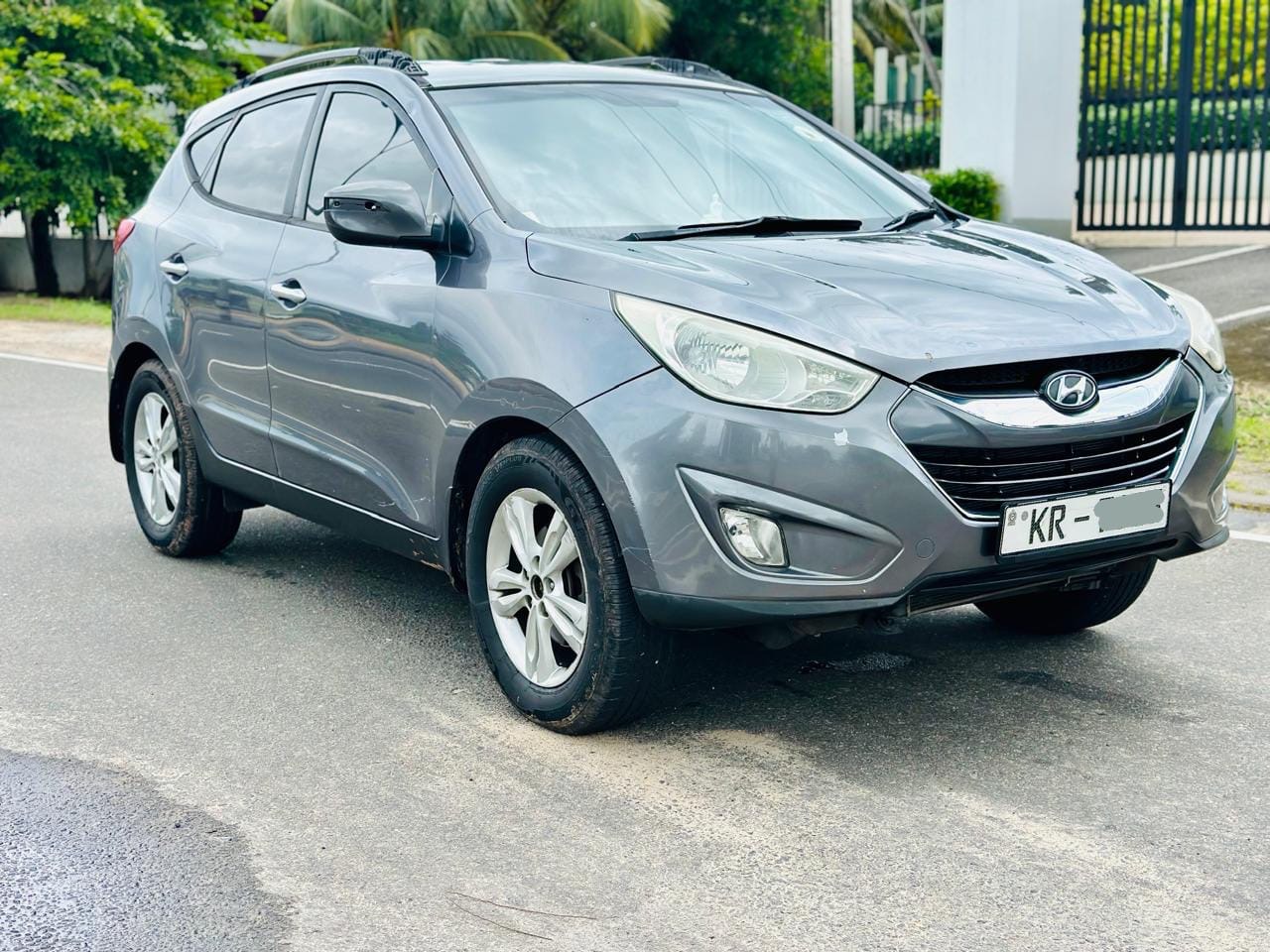 Hyundai Tucson 2011 - භාවිතා කරන ලද SUV රථය sale in Sri Lanka - patpat.lk