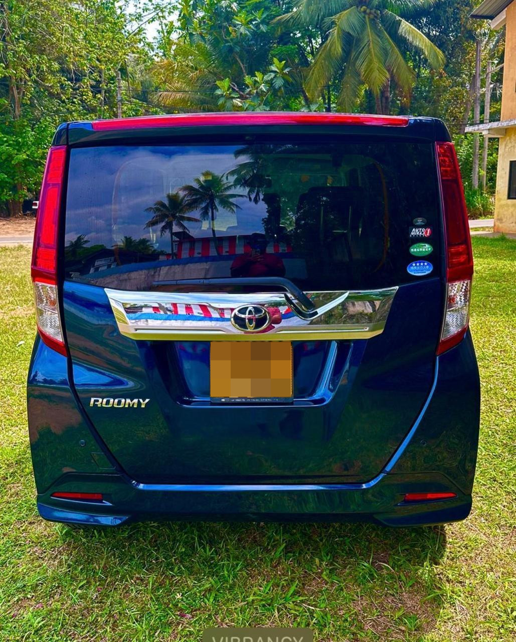 Toyota Roomy 2017 - භාවිතා කරන ලද වෑන් රථය sale in Sri Lanka - patpat.lk