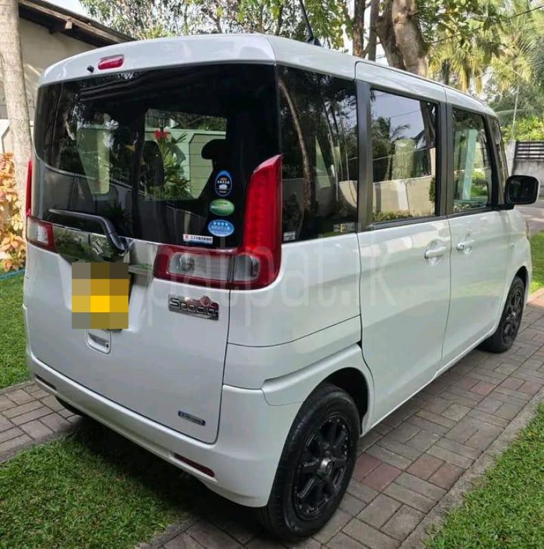 Advertisement image 1