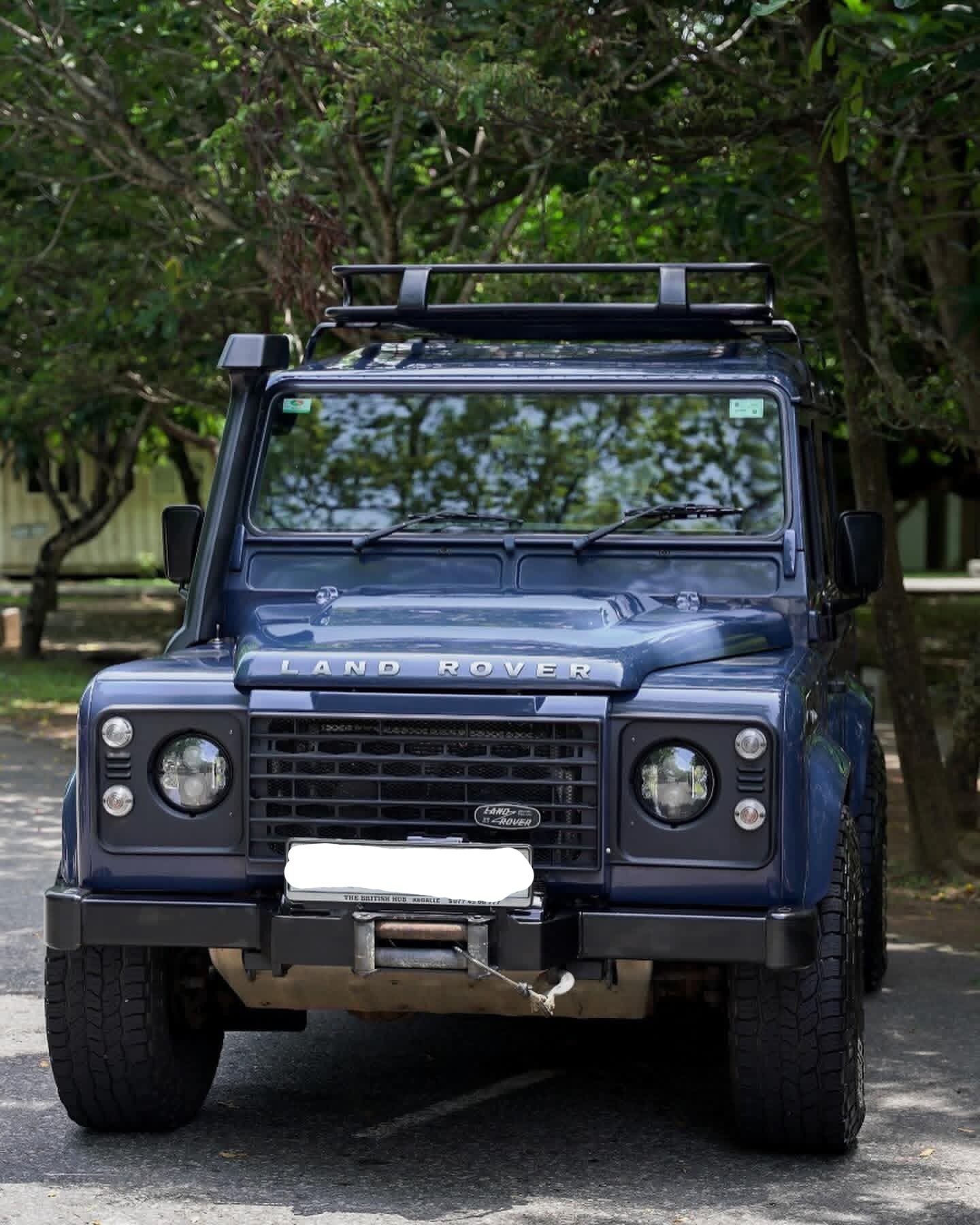 Land Rover Defender 2015 - பயன்படுத்தப்பட்டது SUV sale in Sri Lanka - patpat.lk