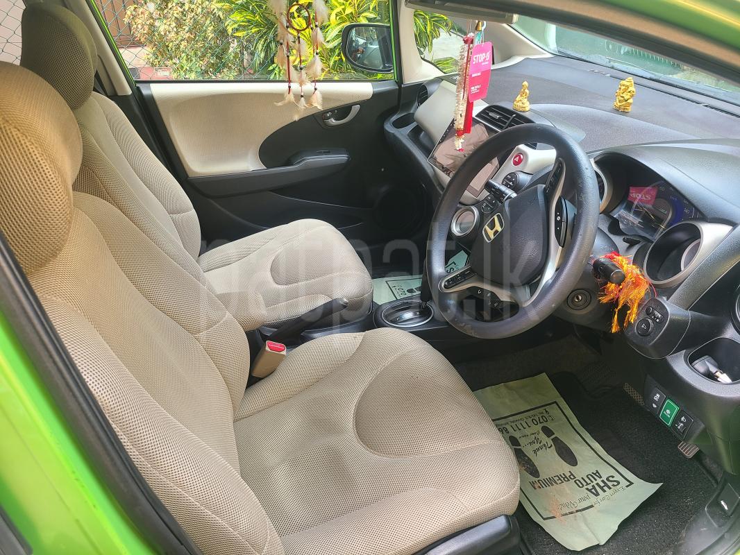 Advertisement image 6