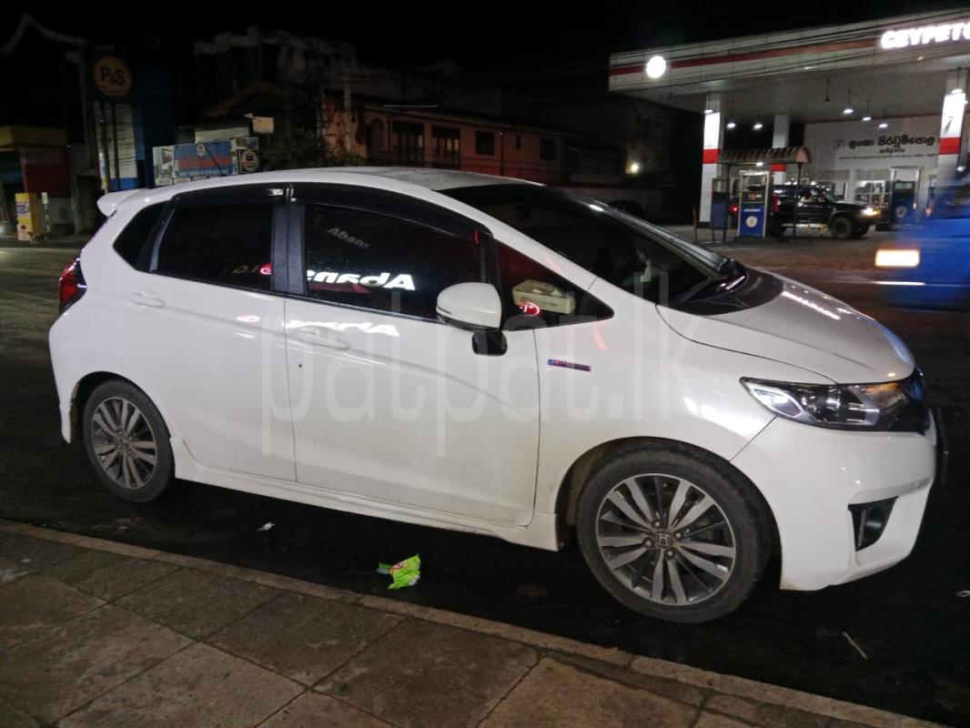 Advertisement image 3