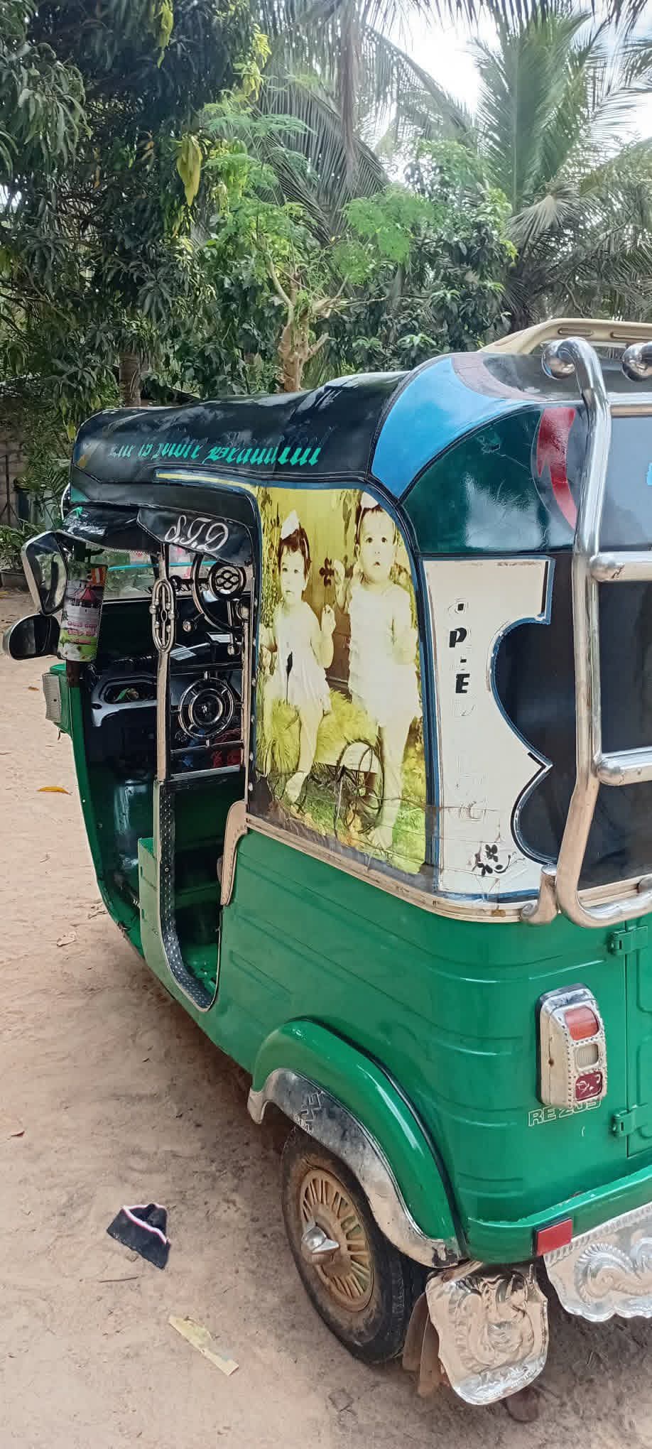 Bajaj Three Wheel 2013 - பயன்படுத்தப்பட்டது முச்சக்கர வண்டி sale in Sri Lanka - patpat.lk