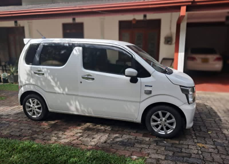 Suzuki Wagon R 2018 - பயன்படுத்தப்பட்டது கார் sale in Sri Lanka - patpat.lk