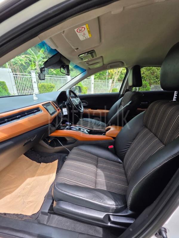 Honda Vezel 2014 - பயன்படுத்தப்பட்டது SUV sale in Sri Lanka - patpat.lk
