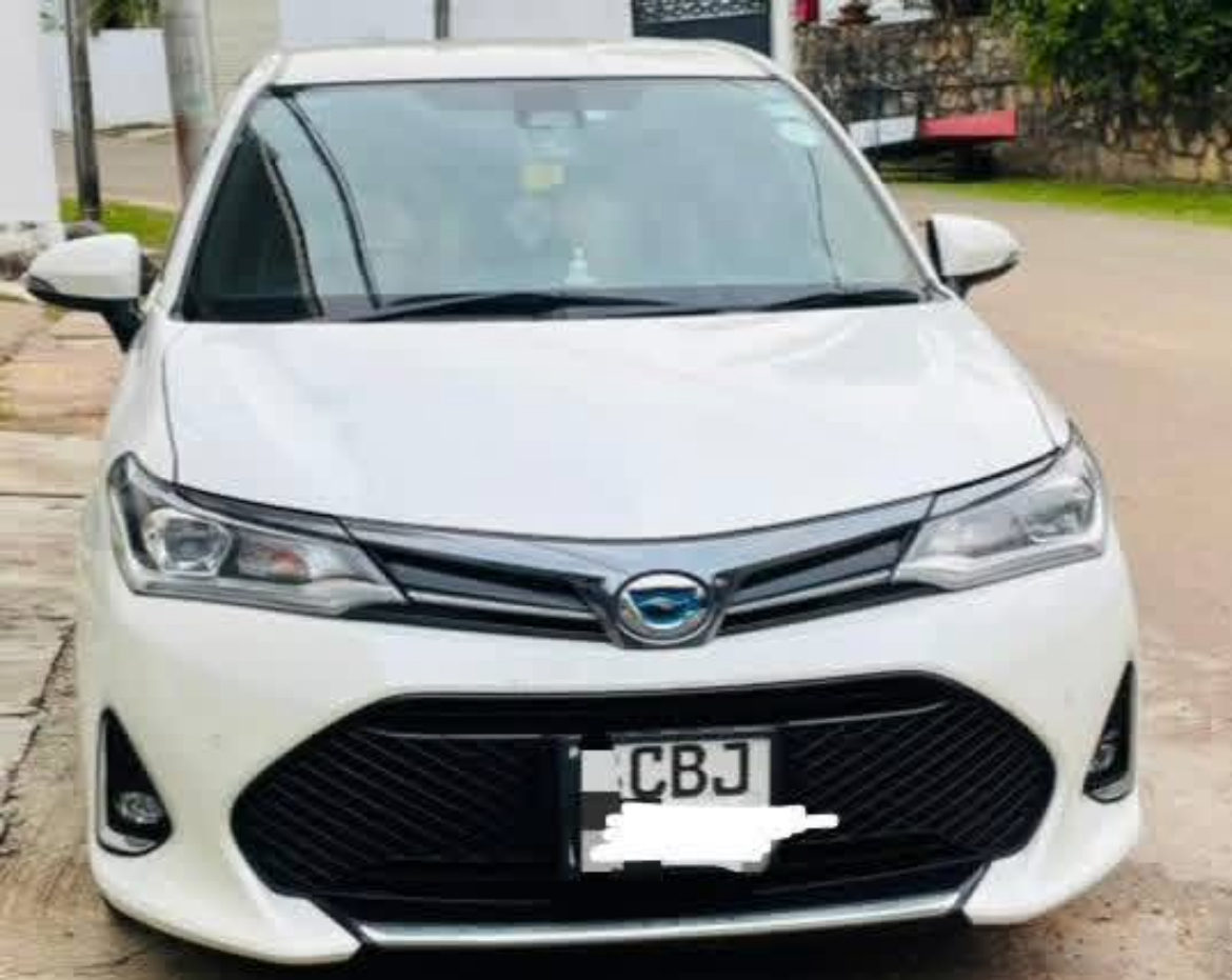 Toyota Axio 2018 - பயன்படுத்தப்பட்டது கார் sale in Sri Lanka - patpat.lk