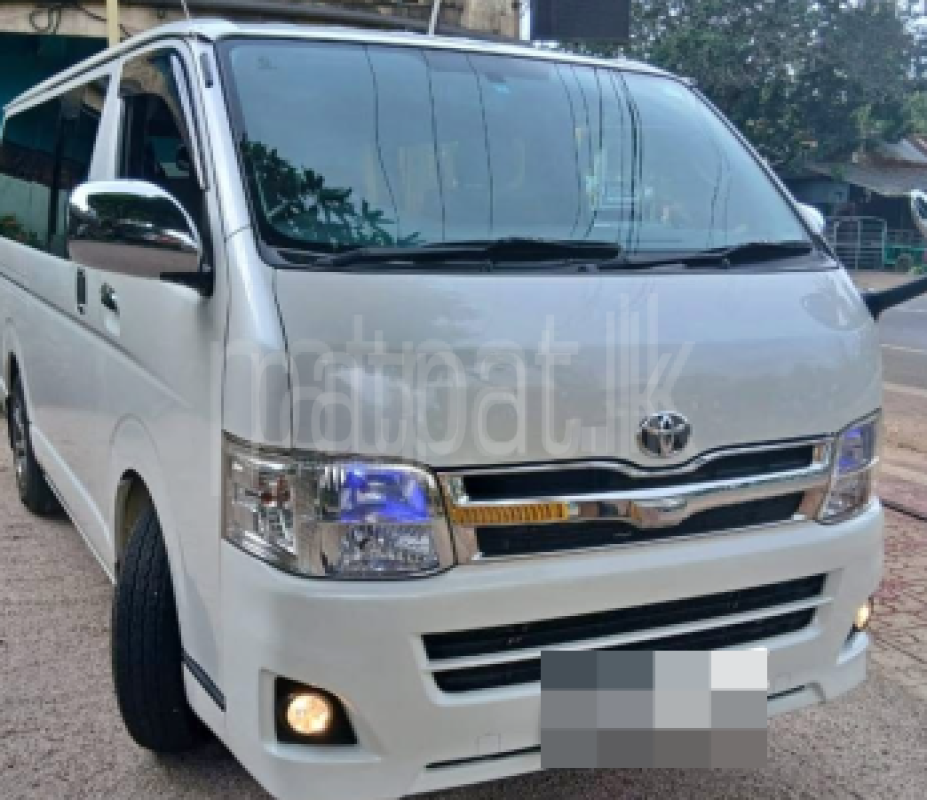 Toyota Hiace 2011 - பயன்படுத்தப்பட்டது வேன் sale in Sri Lanka - patpat.lk