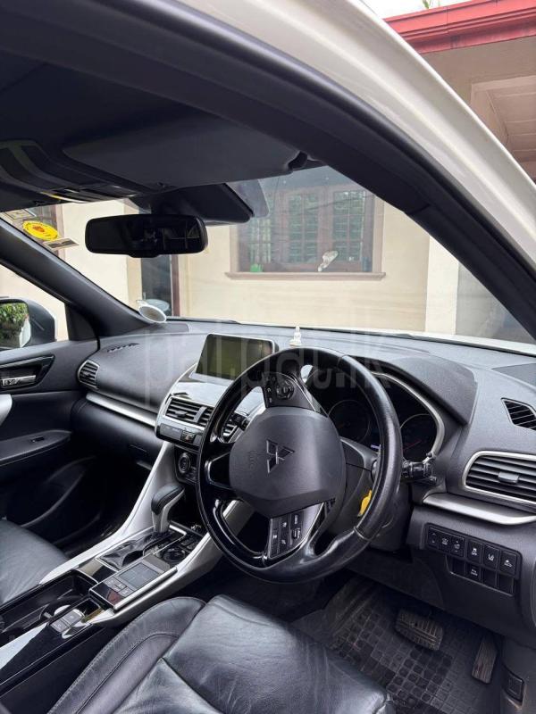 Mitsubishi ECLIPE 2019 - பயன்படுத்தப்பட்டது SUV sale in Sri Lanka - patpat.lk
