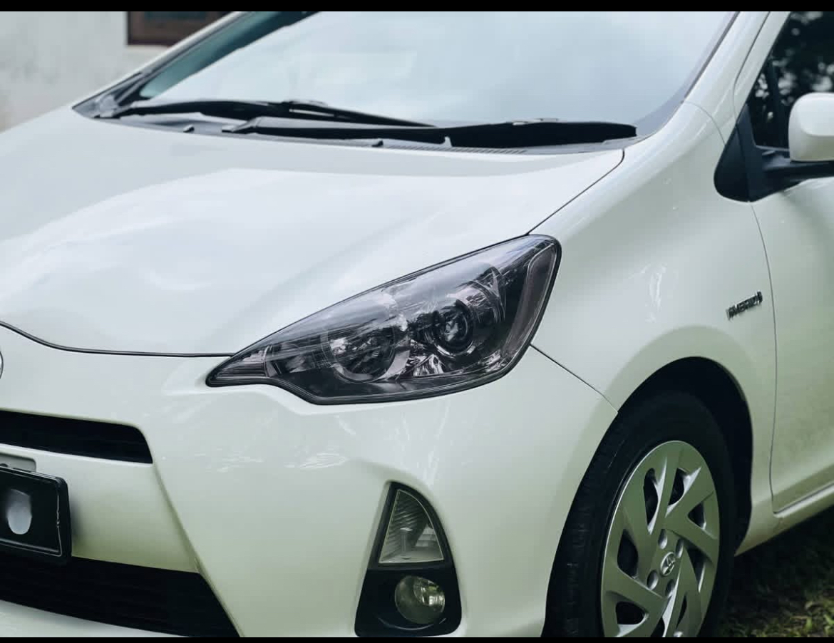 Toyota Aqua 2013 - பயன்படுத்தப்பட்டது கார் sale in Sri Lanka - patpat.lk