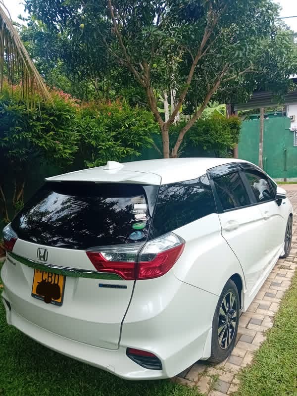 Honda Fit 2016 - பயன்படுத்தப்பட்டது கார் sale in Sri Lanka - patpat.lk