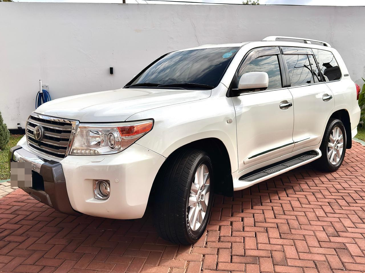 Toyota Land Cruiser 2010 - Used SUV sale in Sri Lanka - patpat.lk