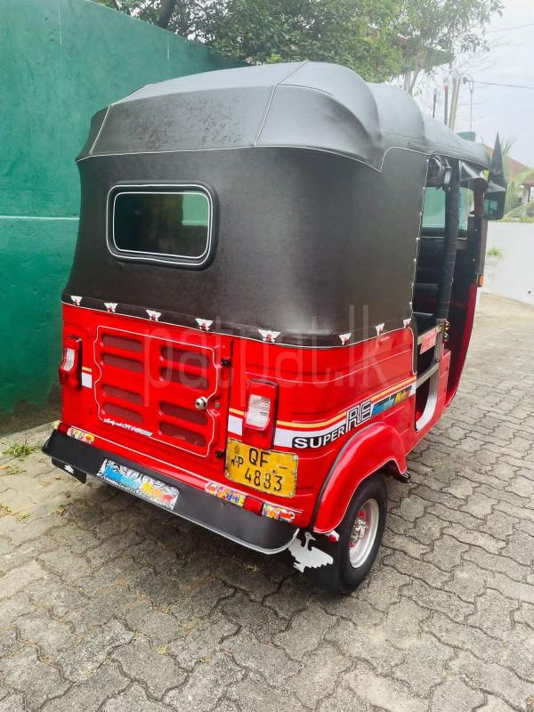 Advertisement image 4