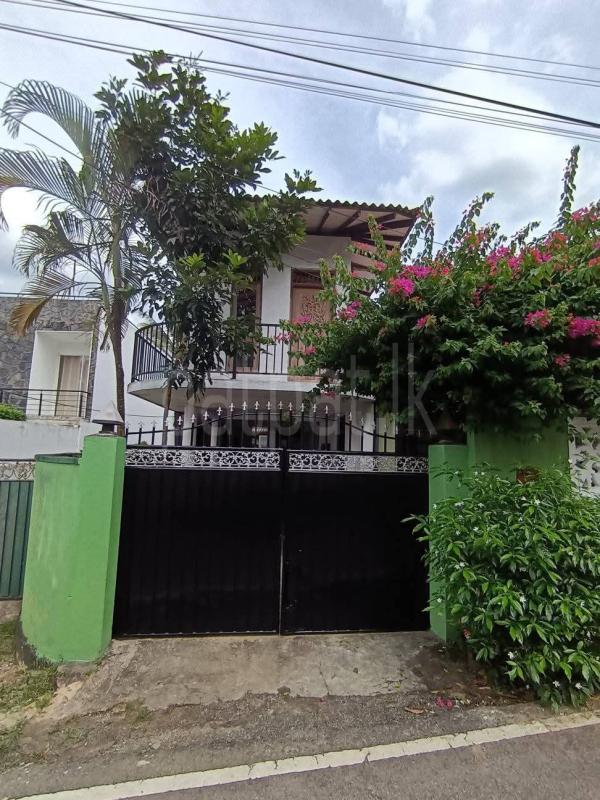 House for Sale in Talawatugoda ads-image-1