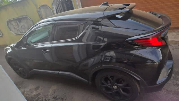Toyota CHR 2022 - பயன்படுத்தப்பட்டது SUV sale in Sri Lanka - patpat.lk