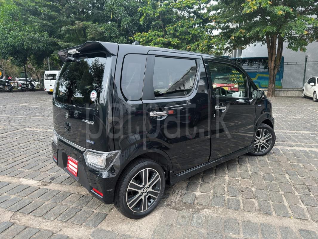 Advertisement image 6