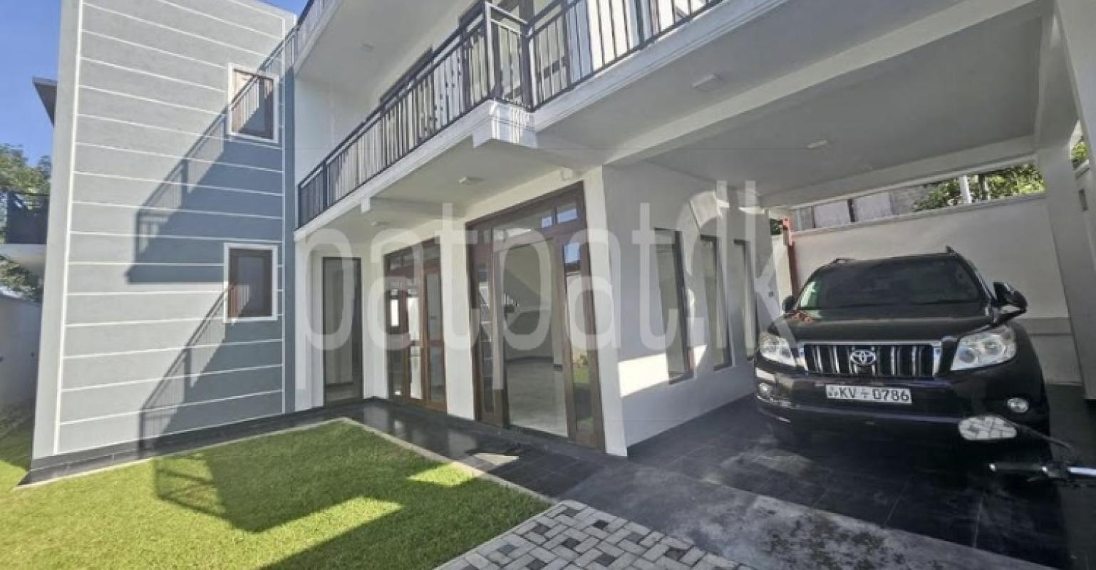 House for Sale in Pannipitiya