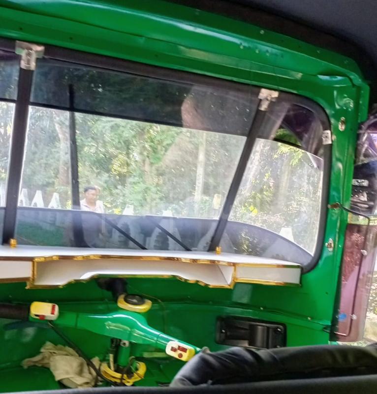 Bajaj Three Wheel 2004 - பயன்படுத்தப்பட்டது முச்சக்கர வண்டி sale in Sri Lanka - patpat.lk
