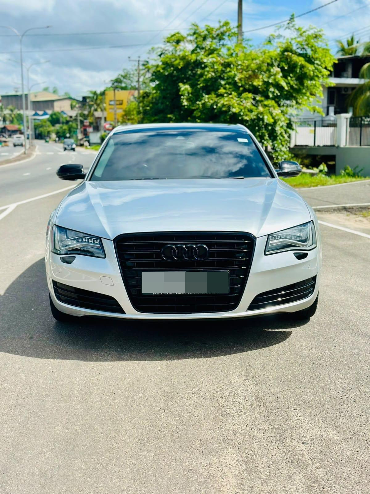 Audi A8 2013 ads-image-1