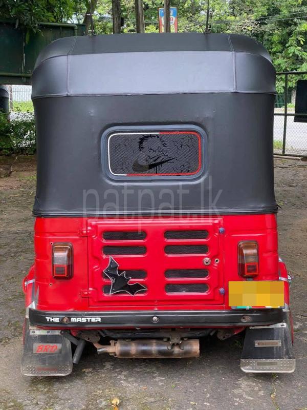 Bajaj 4 stroke 2012 - பயன்படுத்தப்பட்டது முச்சக்கர வண்டி sale in Sri Lanka - patpat.lk