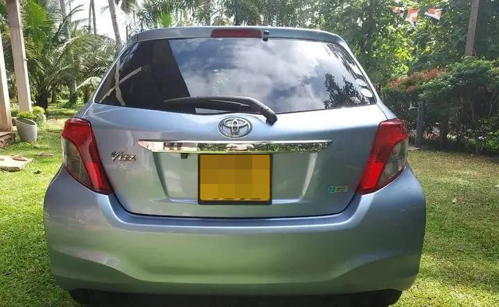 Toyota Vitz 2010 - பயன்படுத்தப்பட்டது கார் sale in Sri Lanka - patpat.lk