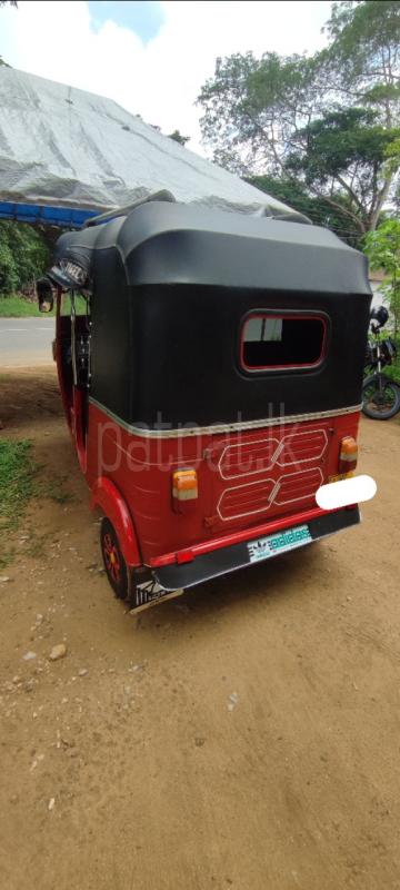 Bajaj 4 stroke 2010 - பயன்படுத்தப்பட்டது முச்சக்கர வண்டி sale in Sri Lanka - patpat.lk