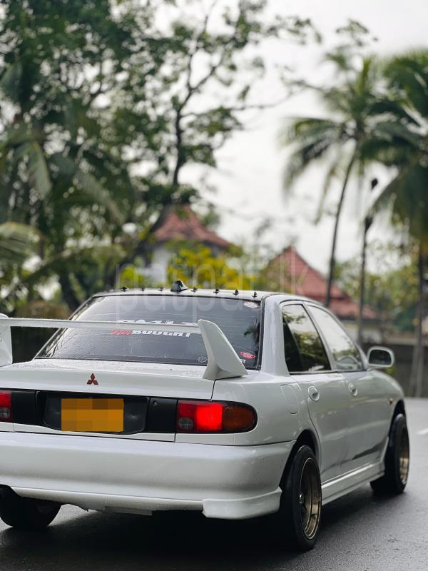 Mitsubishi Lancer 1996 - භාවිතා කරන ලද කාර් sale in Sri Lanka - patpat.lk