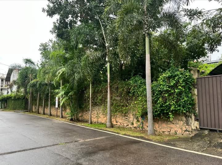 Agricultural Land for Sale in Narahenpita (Colombo 05) ads-image-1