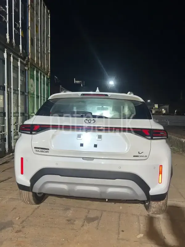 Advertisement image 3