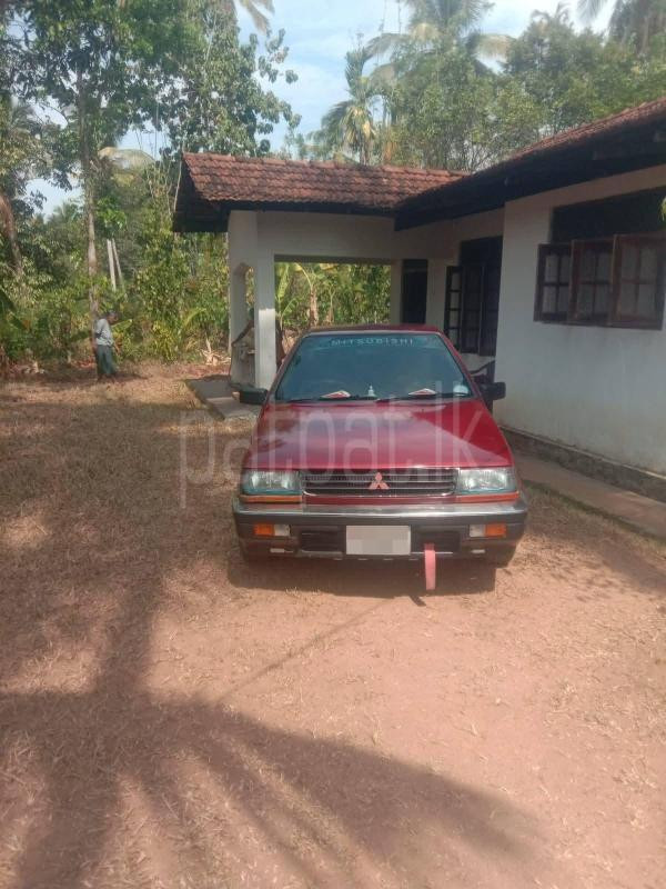 Mitsubishi Lancer 1990 - பயன்படுத்தப்பட்டது கார் sale in Sri Lanka - patpat.lk