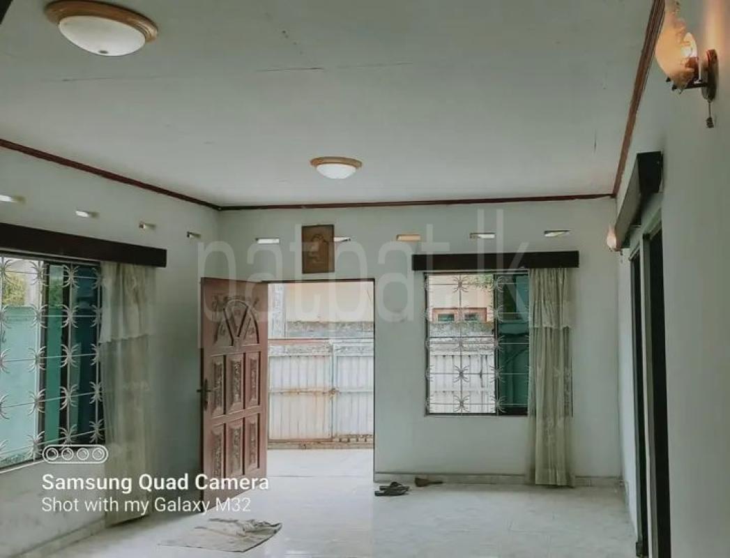 House for Sale in Kottawa ads-image-1