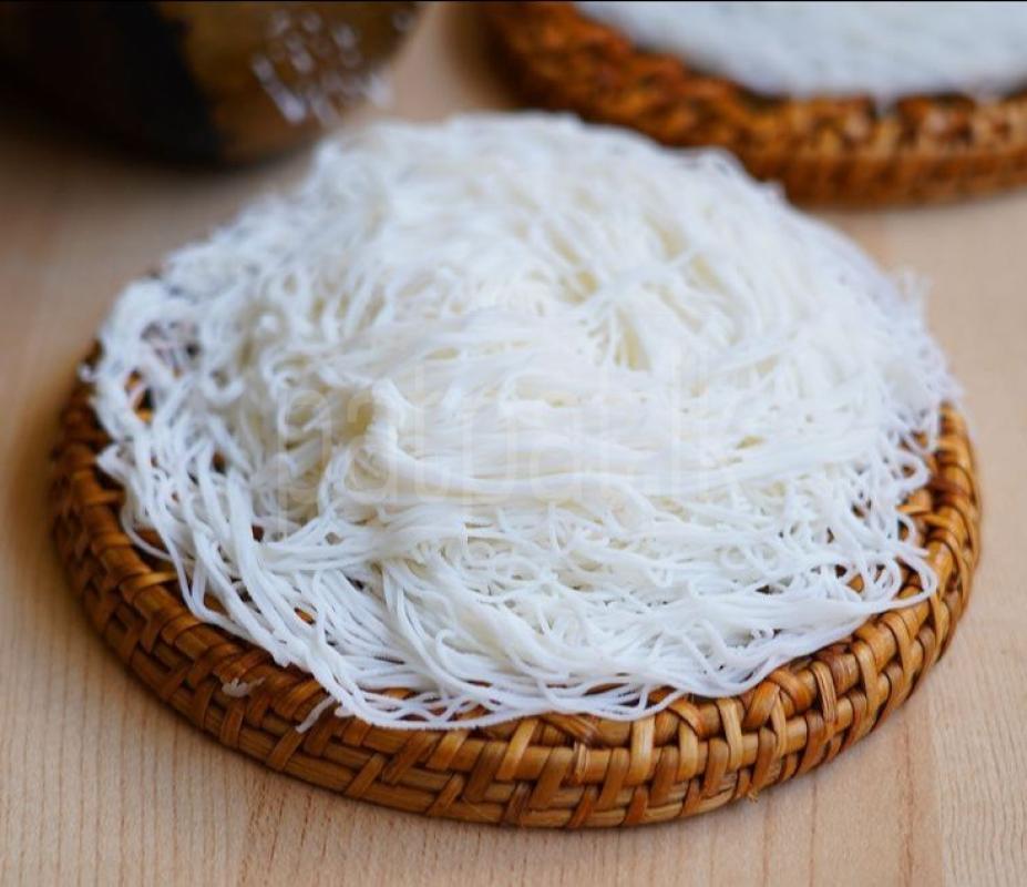 SALE STRING HOPPERS, PUTTU,POORI,MACRONI,LOW PRICE