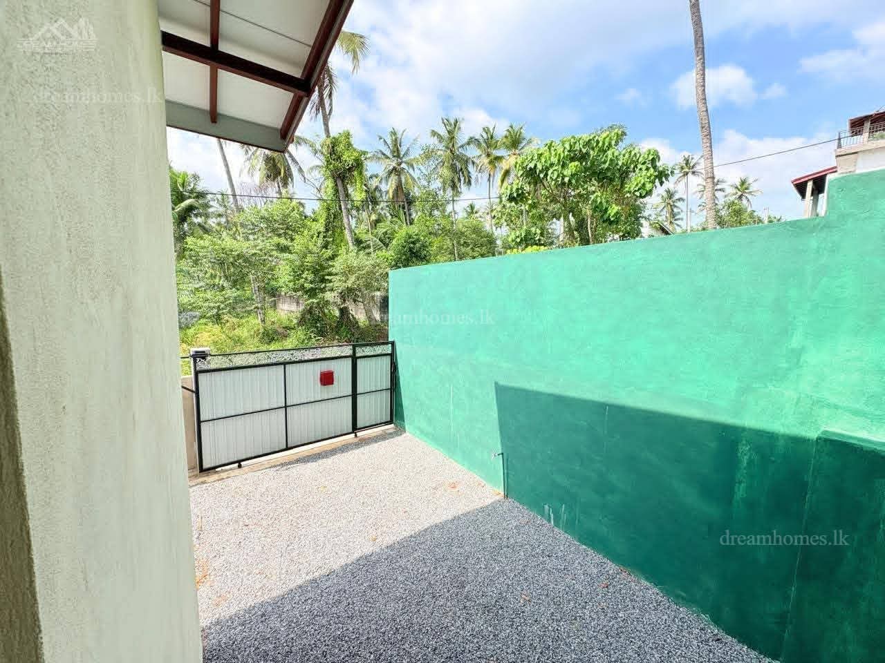 House for Sale in Kadawatha