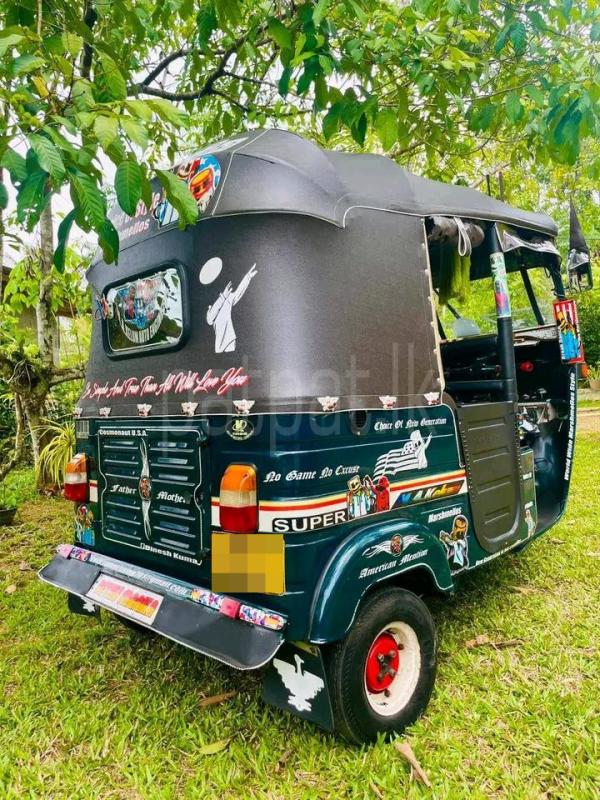 Bajaj Three Wheel 2006 - භාවිතා කරන ලද ත්‍රිරෝද රථය sale in Sri Lanka - patpat.lk