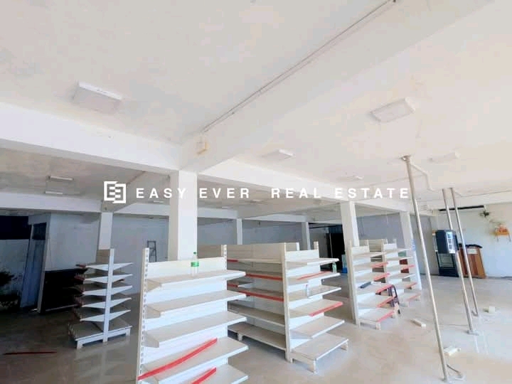 Commercial Land for Sale in Veyangoda