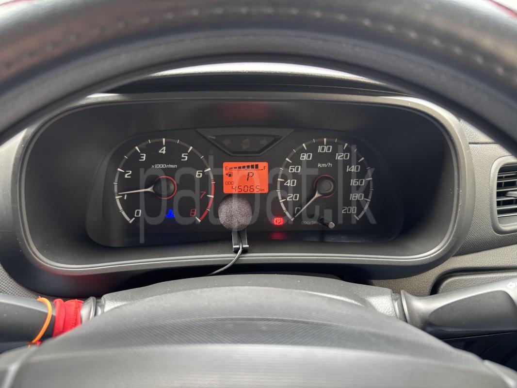 Advertisement image 6