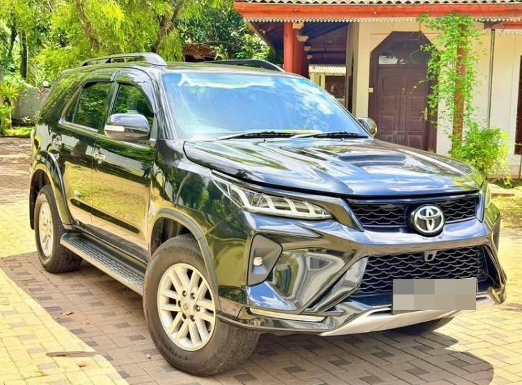 Toyota Fortuner 2013 - Used SUV sale in Sri Lanka - patpat.lk